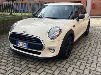 usata Mini Cooper D 1.5 Business 5p