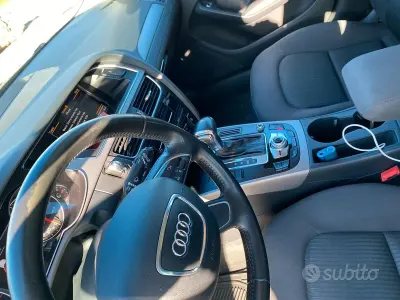 Usata Audi A4 143 CV (105 kW) 2012 Grigio Station wagon