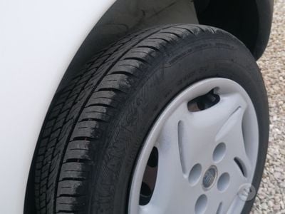 Usata Fiat 600 54 CV (39 kW) 2004 Berlina