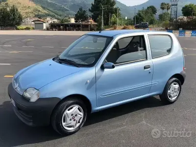 Occasion Fiat 600 54 ch (39 kW) 2010 Bleue Citadine