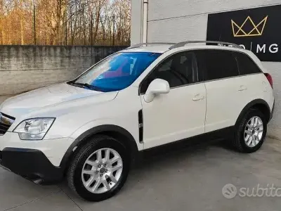 Usado Opel Antara Edition+ 127 CV (93 kW) 2010 Blanco SUV