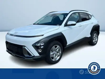 Usata Hyundai Kona 100 CV (73 kW) 2025 Bianco pastello SUV