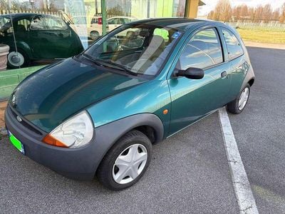 Usata Ford Ka Collection 60 CV (44 kW) 1999 Verde Utilitaria
