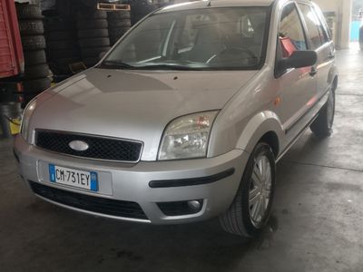 usata Ford Fusion 1.4c. 16v benzina anno 2004