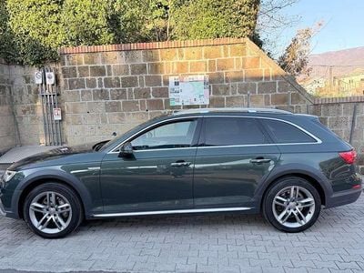 Usata Audi A4 Allroad Business 190 CV (139 kW) 2021 Verde Station wagon