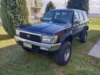 usata Toyota 4 Runner 2.4 td 90cv