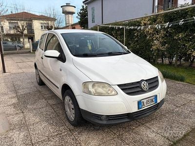 Usata VW Fox 69 CV (50 kW) 2007 Bianco Utilitaria