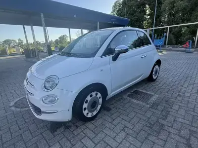 Używany Fiat 500 Lounge 69 KM (50 kW) 2017 Biały Sedan/Limuzyna