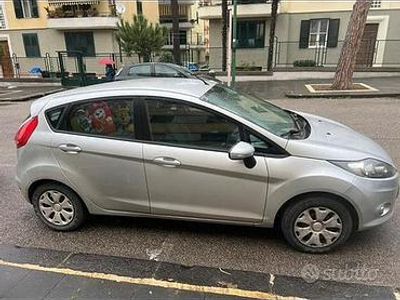 Usata Ford Fiesta 2012 Grigio Utilitaria