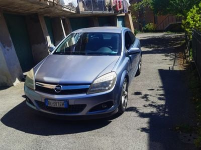 Opel Astra GTC