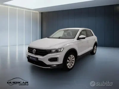 Usata VW T-Roc Advance 116 CV (85 kW) 2019 White silver SUV