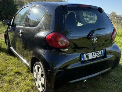 Usata Toyota Aygo 68 CV (50 kW) 2008 Utilitaria