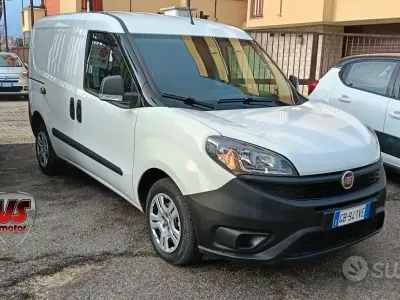 Käytetty Fiat Doblò 105 HP (77 kW) 2020 Valkoinen Tila-auto