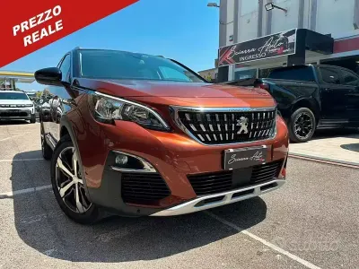 Usata Peugeot 3008 Allure 131 CV (96 kW) 2018 Marrone SUV