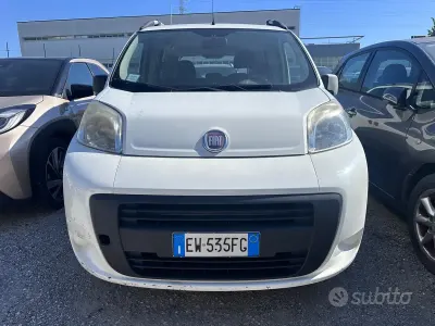 Usata Fiat Qubo Dynamic 70 CV (51 kW) 2014 Bianco Monovolume