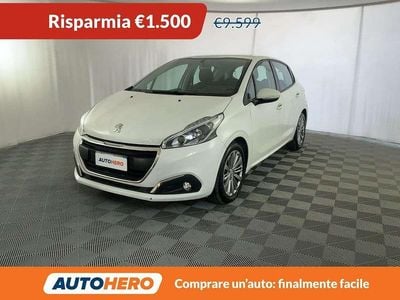 Gebraucht Peugeot 208 Active 102 PS (75 kW) 2018 Weiß Kleinwagen