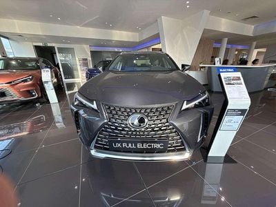 Usata Lexus UX 300e Luxury Line 56 kW (77 CV) 2024 Grigio SUV