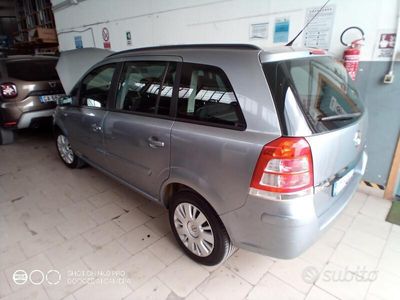 usata Opel Zafira - 2008