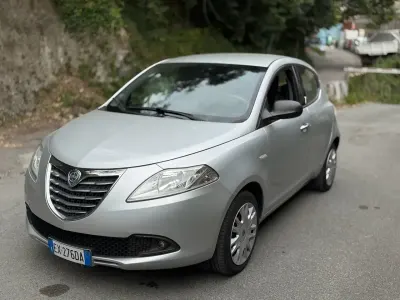 Usata Lancia Ypsilon