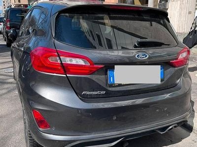 Usata Ford Fiesta ST-Line 100 CV (73 kW) 2019 Grigio Utilitaria