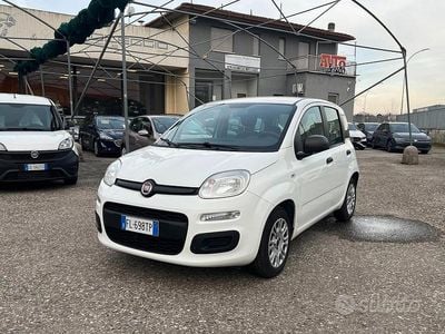 Gebraucht Fiat Panda Easy 69 PS (50 kW) 2017 Weiß Kleinwagen