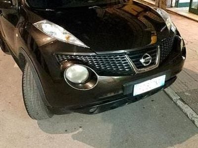 Usata Nissan Juke Tekna 110 CV (80 kW) 2012 Grigio SUV