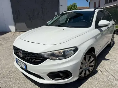 Usata Fiat Tipo 120 CV (88 kW) 2017 Bianco Station wagon