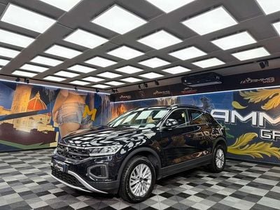 Nero Usata 2023 VW T-Roc R-line SUV | 25.000 € (Buon prezzo)