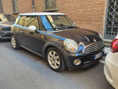 Usata Mini Cooper D 109 CV (80 kW) 2007 Utilitaria