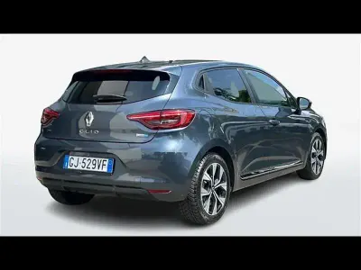 Usata Renault Clio Evolution 145 CV (106 kW) 2022 Grigio scuro Utilitaria