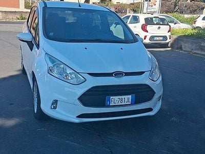 Usata Ford B-MAX 95 CV (69 kW) 2018 Bianco Monovolume