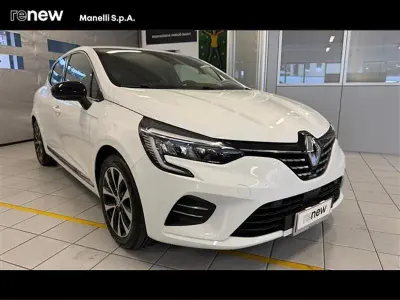 Usata Renault Clio V Techno 145 CV (106 kW) 2023 Bianco Berlina