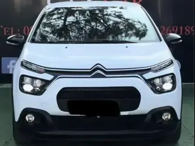 Usata Citroën C3 Shine 102 CV (75 kW) 2020 Bianco Utilitaria