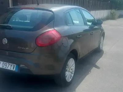Usata Fiat Bravo Dynamic 120 CV (88 kW) 2008 Marrone Utilitaria