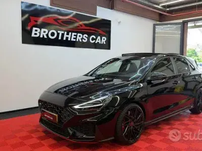 Usata Hyundai i30 280 CV (205 kW) 2024 Nero Berlina