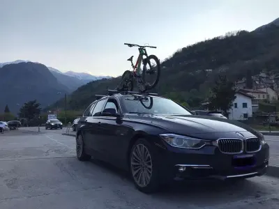 Begagnad BMW 335 Luxury Line 306 HK (225 kW) 2013 Blå Kombi