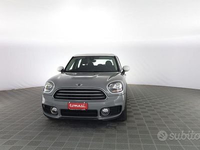 Usata Mini Cooper D Countryman 149 CV (109 kW) 2017 Grigio SUV