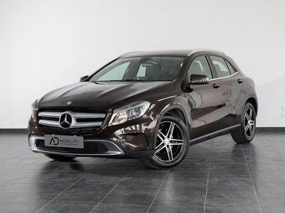 Usata Mercedes GLA200 Executive 135 CV (99 kW) 2016 Marrone SUV