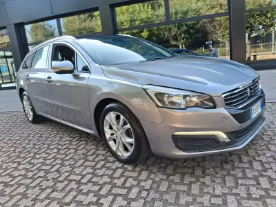 Usata Peugeot 508 Allure 120 CV (88 kW) 2015 Grigio Station wagon