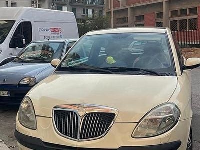 Usata Lancia Ypsilon 2006 Bianco Utilitaria