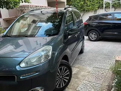 Usata Peugeot Partner Tepee 2012 Grigio Monovolume