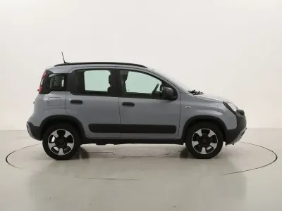 Usata Fiat Panda Cross Cross 70 CV (51 kW) 2022 Grigiogrigio Utilitaria