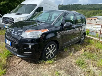 Usado Citroën C3 Picasso Seduction 91 CV (66 kW) 2012 Negro Monovolumen