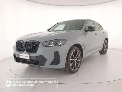 Usata BMW X4 Shadowline 340 CV (250 kW) 2022 Grigio SUV