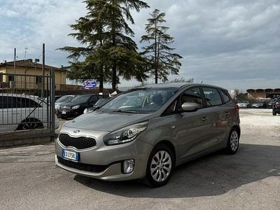 Usata Kia Carens 2014 Grigio Monovolume
