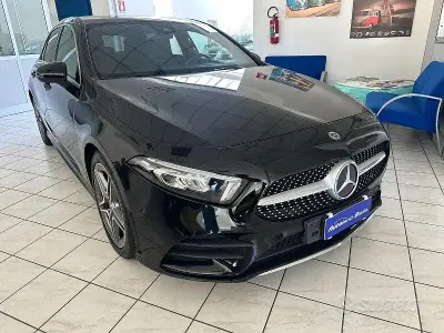 Usata Mercedes A180 Premium 116 CV (85 kW) 2019 Nero Berlina