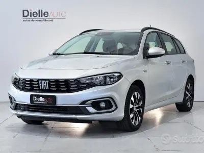 Usata Fiat Tipo Life 129 CV (94 kW) 2022 Grigio Station wagon