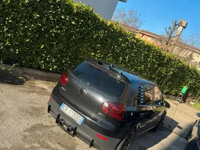Usata VW Golf IV 105 CV (77 kW) 2004 Nero Berlina