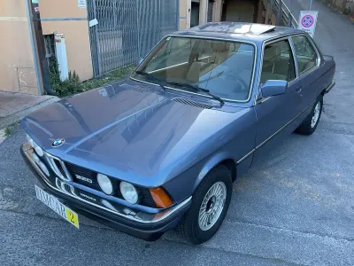 Begagnad BMW 320 122 HK (89 kW) 1979 Blå Sportkupé