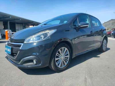 Usata Peugeot 208 Active 82 CV (60 kW) 2018 Grigio Utilitaria
